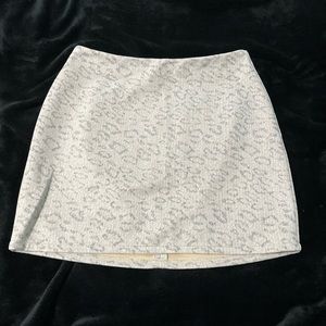 leopard print skirt